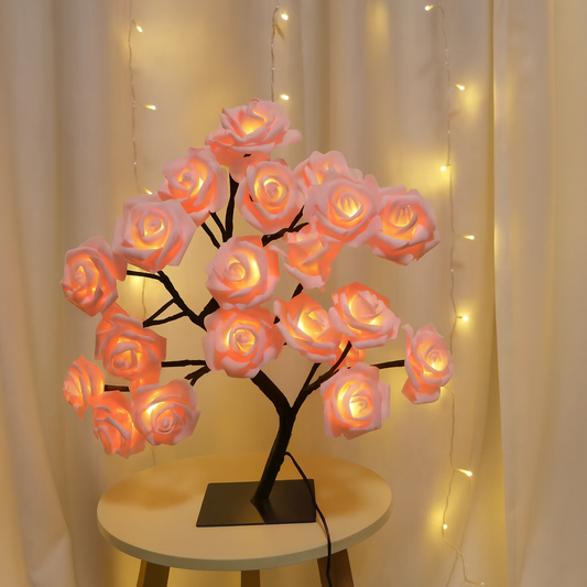 AuraRose™ – Różane Drzewko Pełne Blasku